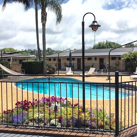 James Street Motor Inn Toowoomba Zewnętrze zdjęcie